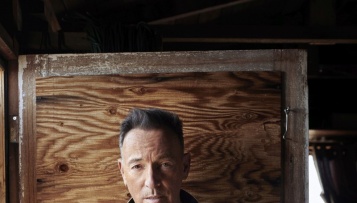 Bruce Springsteen nocoj v družbi glasbenih prijateljev v boj proti koroni!